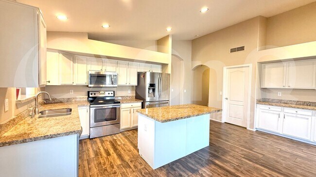 Foto del edificio - 21802 Allen Ct