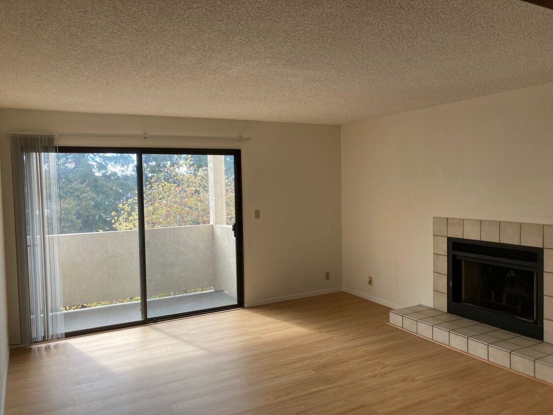 1751 Liberty St Unit 205, El Cerrito, CA 94530 Condo for Rent in El