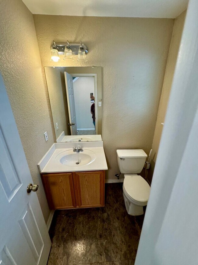 Photo - Close access to 1604 House