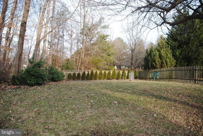 Building Photo - 21 Arbor Ln