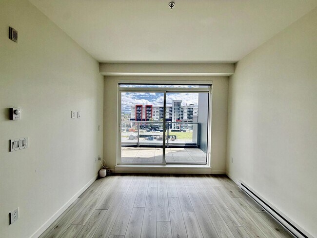 Building Photo - 7936-7206 206 St