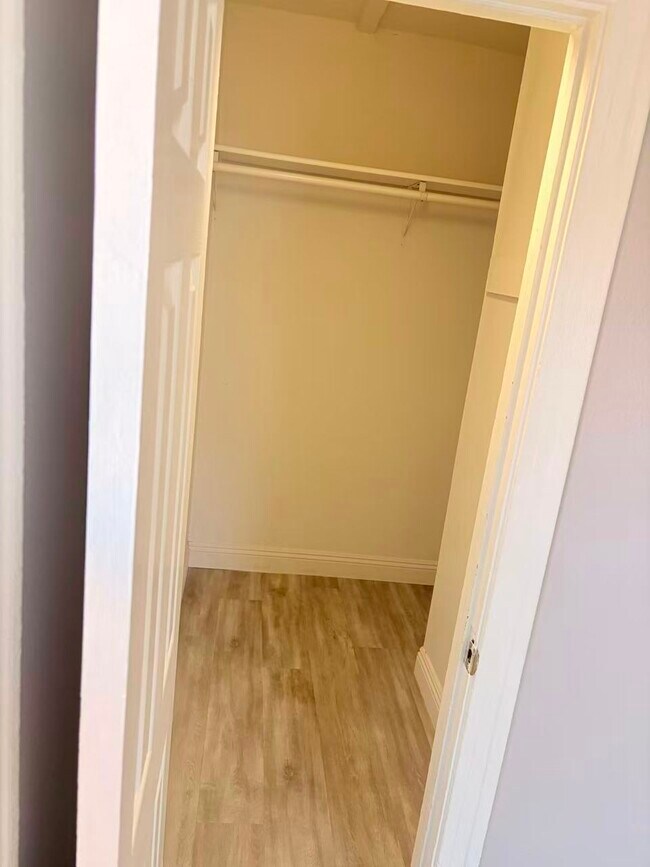 Foto del edificio - 110 N San Marino Ave