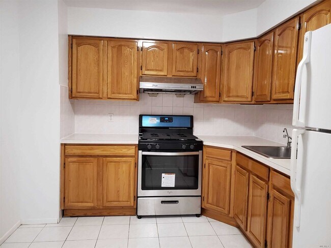 Building Photo - 35-11 146th St