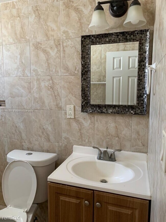 Foto del edificio - 3 br, 2 bath House - 2539 Roosevelt St