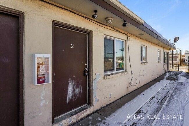 Building Photo - Cozy one-bedroom, one-bath off of I-70 in ...