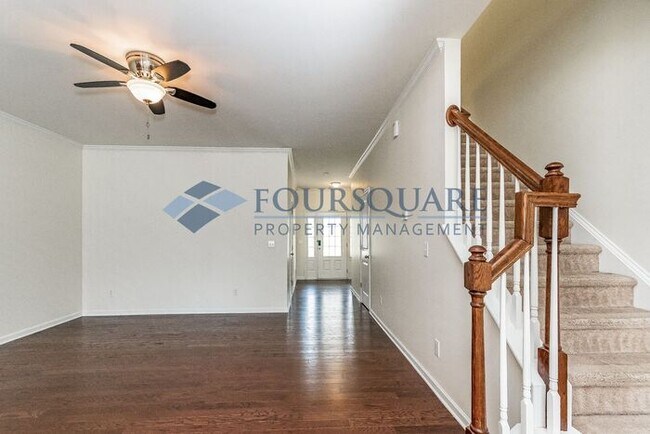 Foto del edificio - Townhome | Washer/ Dryer Included |Fenced ...