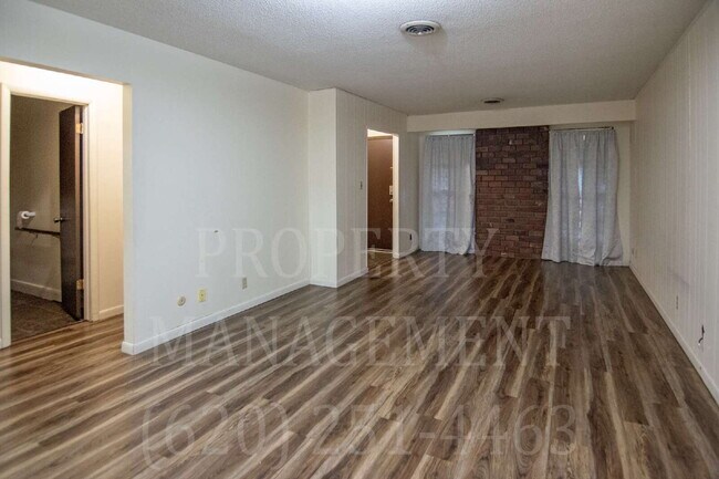 Foto del edificio - 701 Beech St