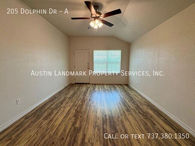 Building Photo - 205 Dolphin Dr