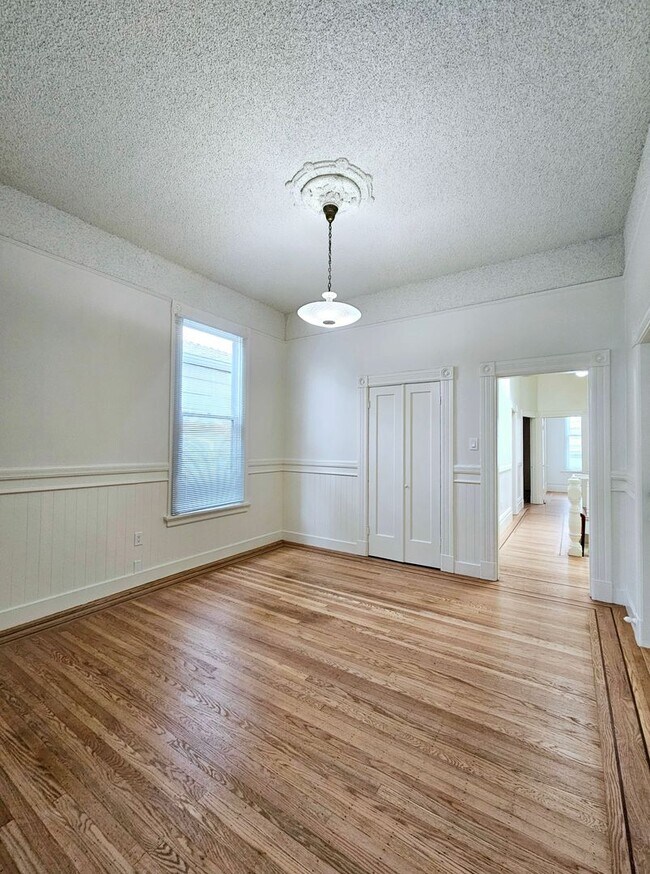 Building Photo - 2805 24th St