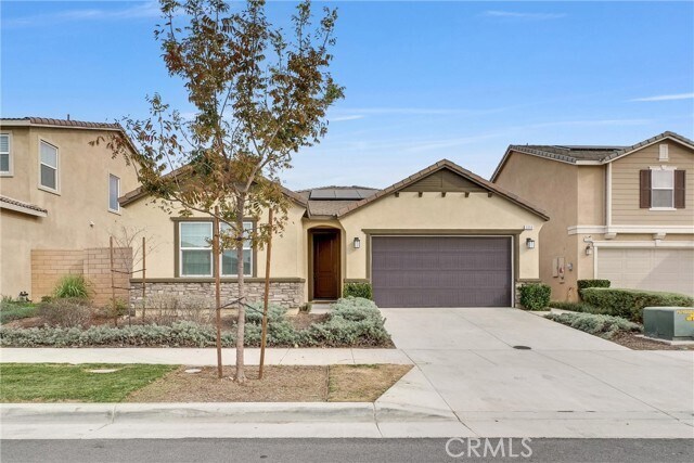 Foto principal - 3359 S Myrtle Dr