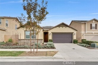 Building Photo - 3359 S Myrtle Dr