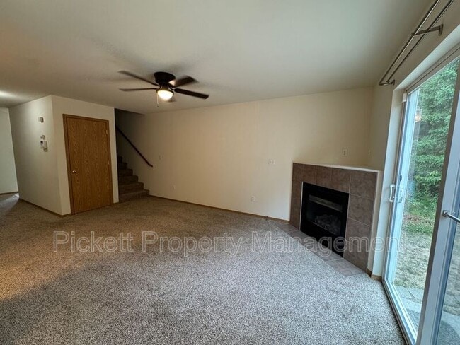 Building Photo - 3301 Rickey Rd
