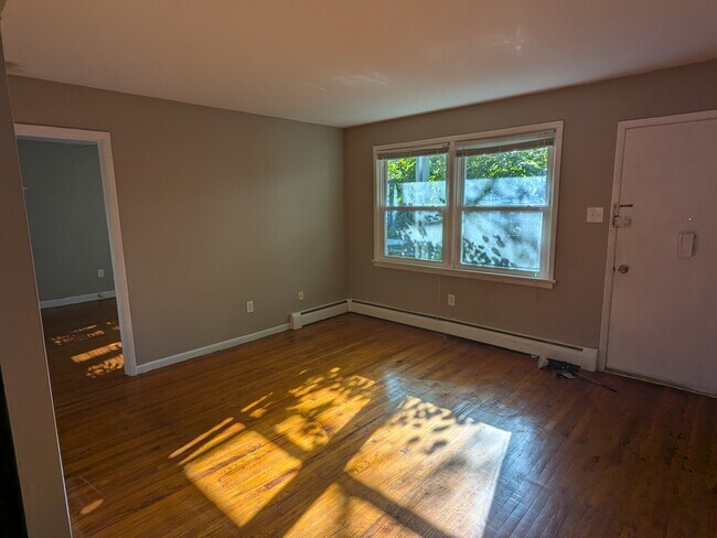 Foto del edificio - 8 N Sacramento Ave