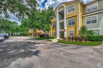 Building Photo - 5459 Bentgrass Dr