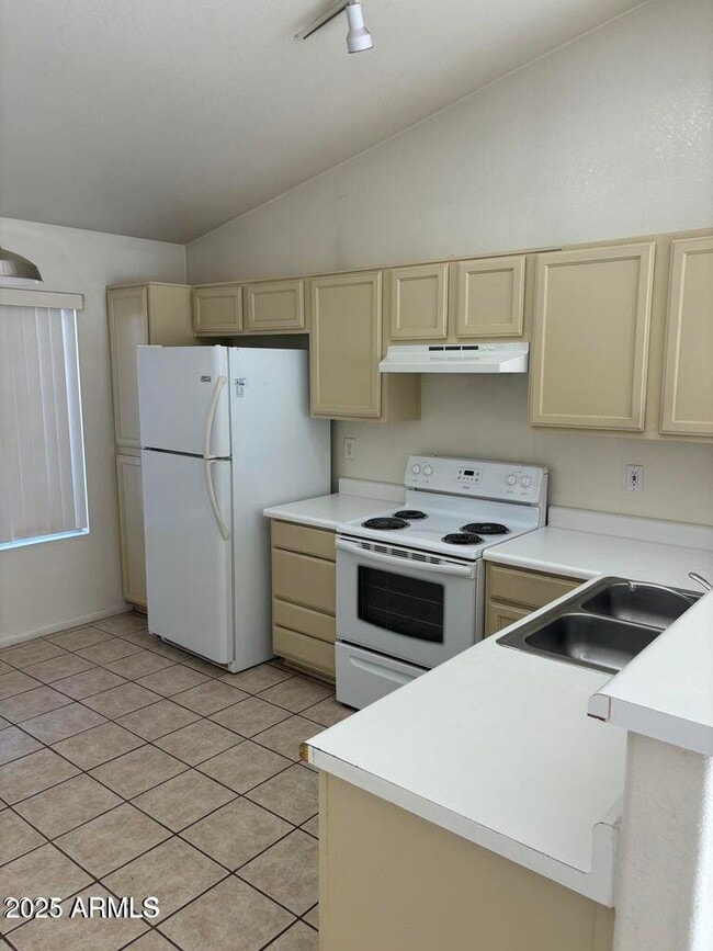Building Photo - 9975 W Monterosa Ave