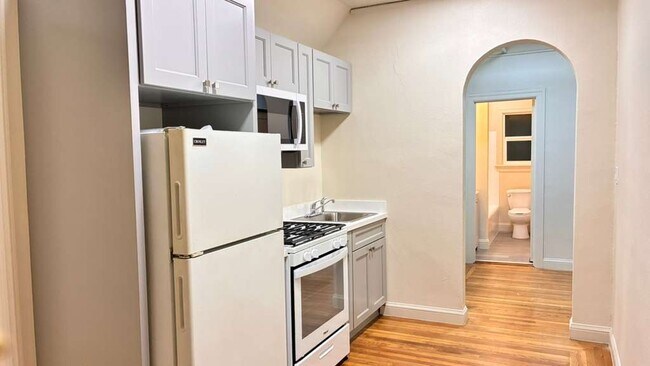 Foto del edificio - 1650 Oxford St