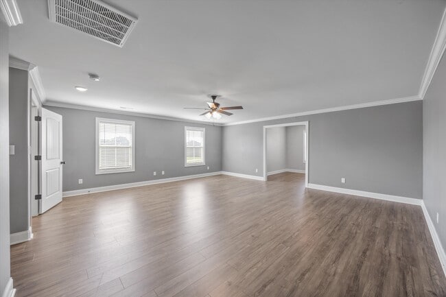 Foto del edificio - 17050 Stonegate Dr