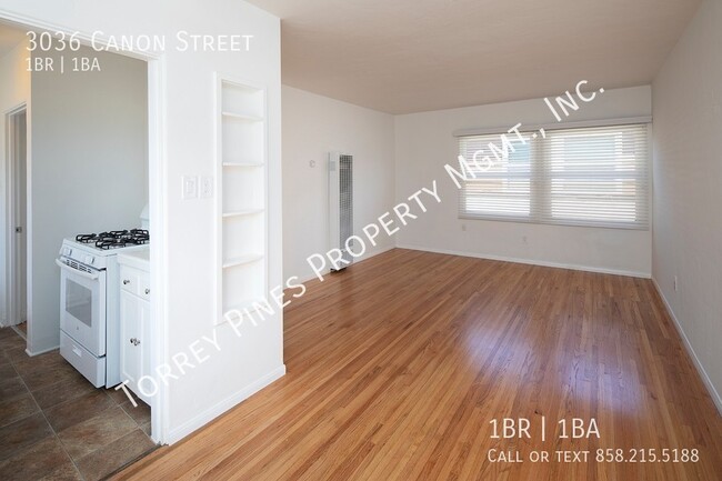 Building Photo - Point Loma 1 Bed/1 Bath Close to Shops, Re...