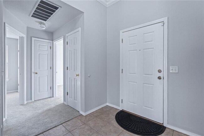 Foto del edificio - 607 Amanda Dr