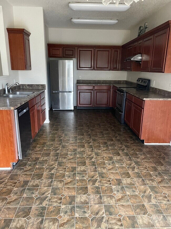 Foto del edificio - 2909 Holiday Way