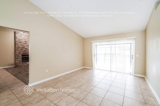 Building Photo - 12305 Huckleberry Ct