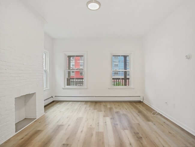 Building Photo - 680 Atlantic St