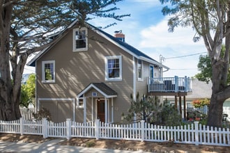Building Photo - 322 Lighthouse Ave
