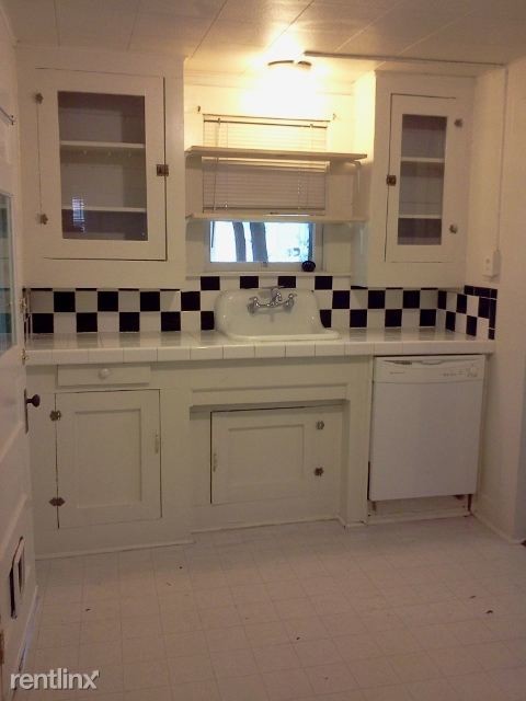 Foto del edificio - 408 Fairview Ave