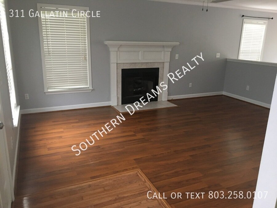 Foto del edificio - 311 Gallatin Cir