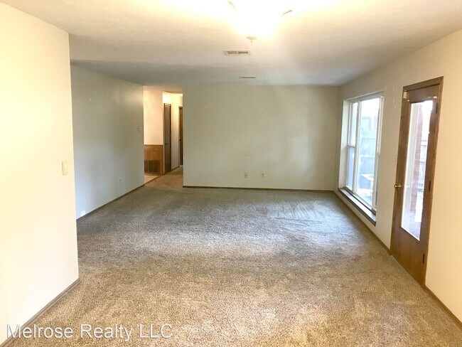 Building Photo - 3 br, 2 bath House - 6800 NW 31st Street