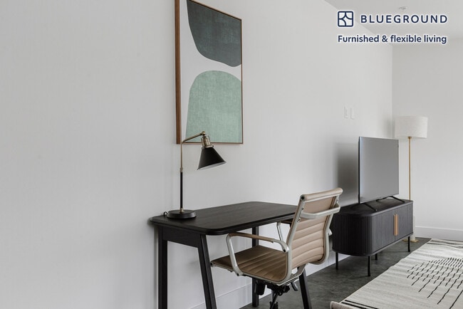 Foto del edificio - 622 Rainier Ave S