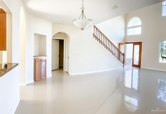 Foto del edificio - 16 N "E" St