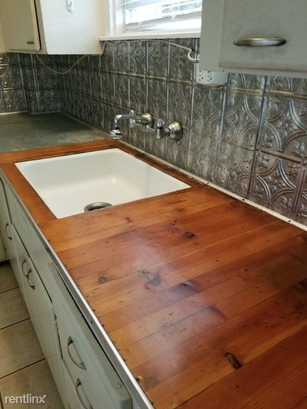 Foto del edificio - 1 br, 1 bath Apartment - 225 7th Ave I Unit I