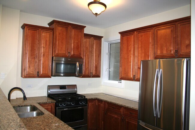 Foto del edificio - 4150 S Western Ave