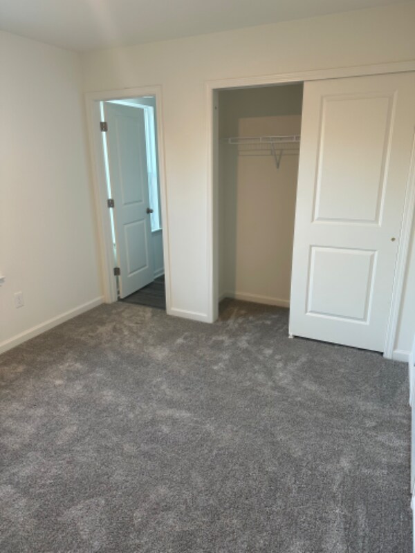 Building Photo - 3026 Spline Cir