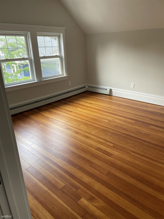 Foto del edificio - 4 br, 3 bath Duplex - 1018 Hope Street 2