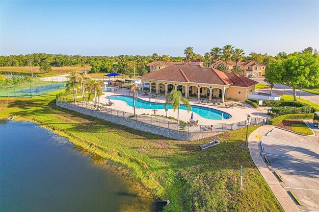 Foto del edificio - 695 Bay Leaf Dr