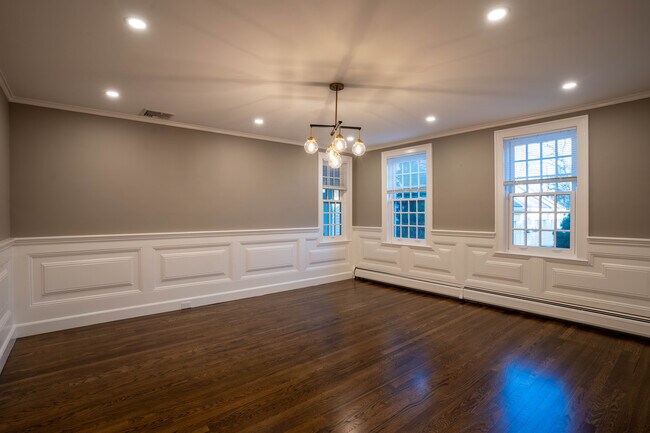 Foto del edificio - 40 Puddingstone Ln