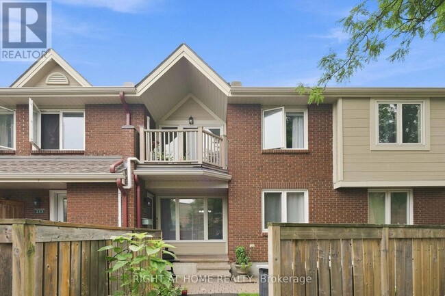 Building Photo - 1750 Marsala Crescent