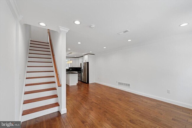 Foto del edificio - 2630 E Harold St