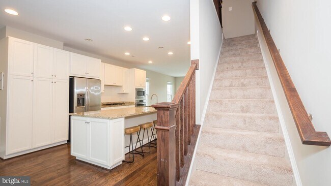 Building Photo - 20431 Codman Dr