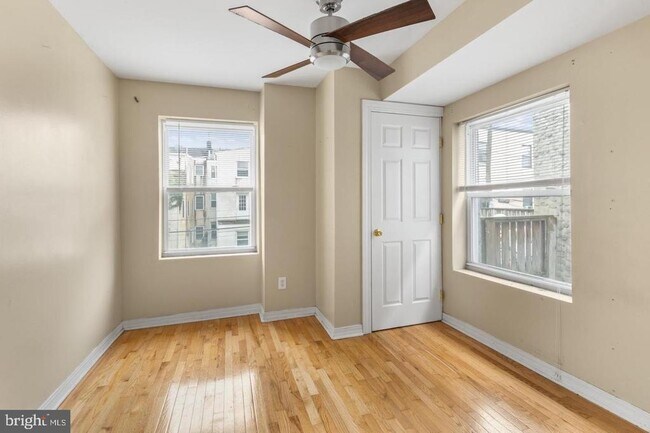 Building Photo - 1110 Mt Vernon St
