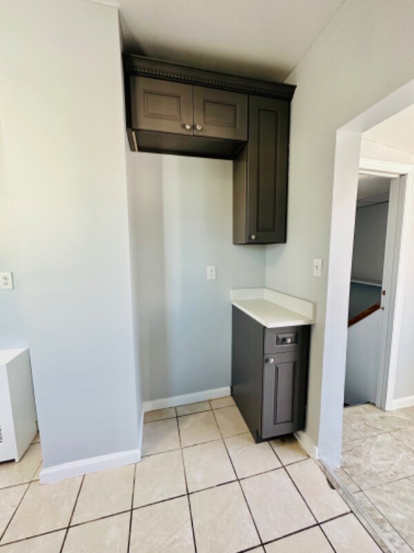 191 N Park St Unit Apt 3, East Orange, NJ 07017 Room for Rent in East