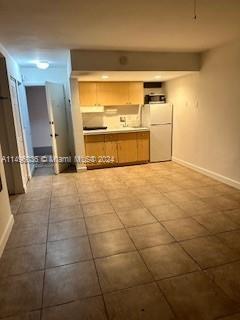 Foto del edificio - 2545 S Bayshore Dr