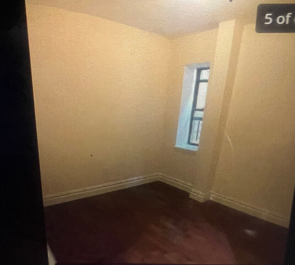 Living Room - 1081 Rogers Ave