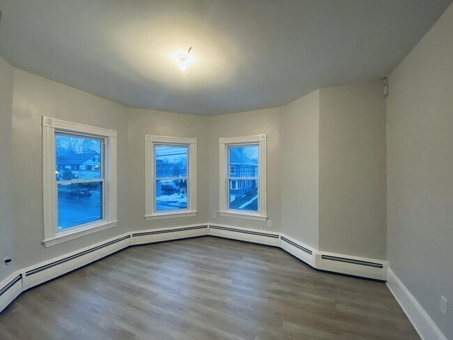 Building Photo - 22-24 Main St