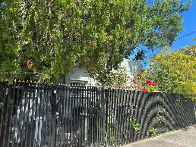 Building Photo - 1485 NW 51st Terrace