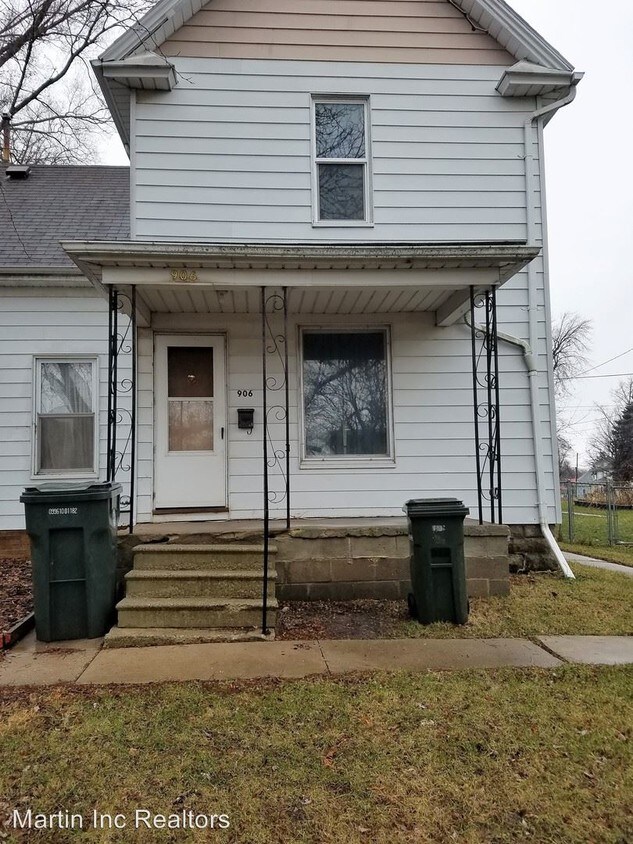 Foto principal - 906-908 Wellington St
