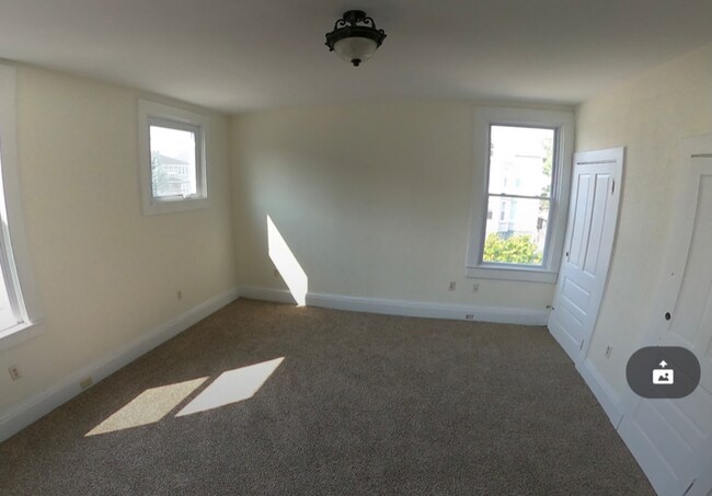 Building Photo - 1538 Blair Ave