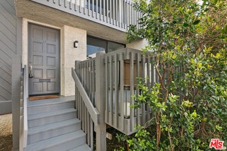 Building Photo - 29239 Heathercliff Rd